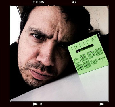 Alexandre Astier fait la promo de Inside ze cube. 