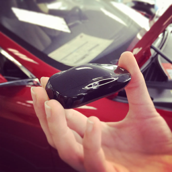 Je veux cette clé, je suis prête à dépenser 70.000 dollars pour l'avoir.