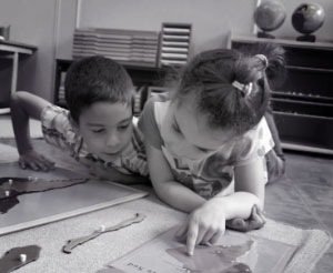 Une levée de fonds pour trouver un financement pour du matériel Montessori, par Marc Loux. 