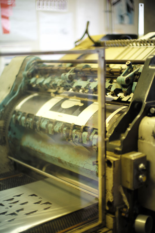 Full service printing and Graphics Ace embossing, Milpitas - print shop. 